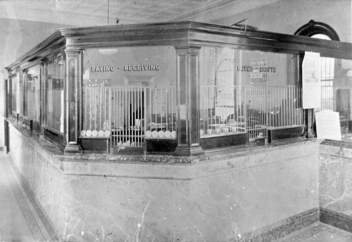 bank-pic1