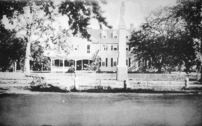 monument-place
