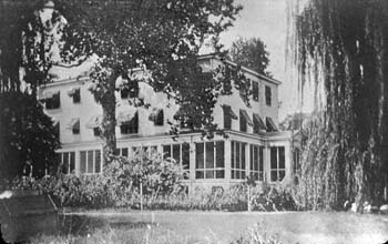riverside-hotel